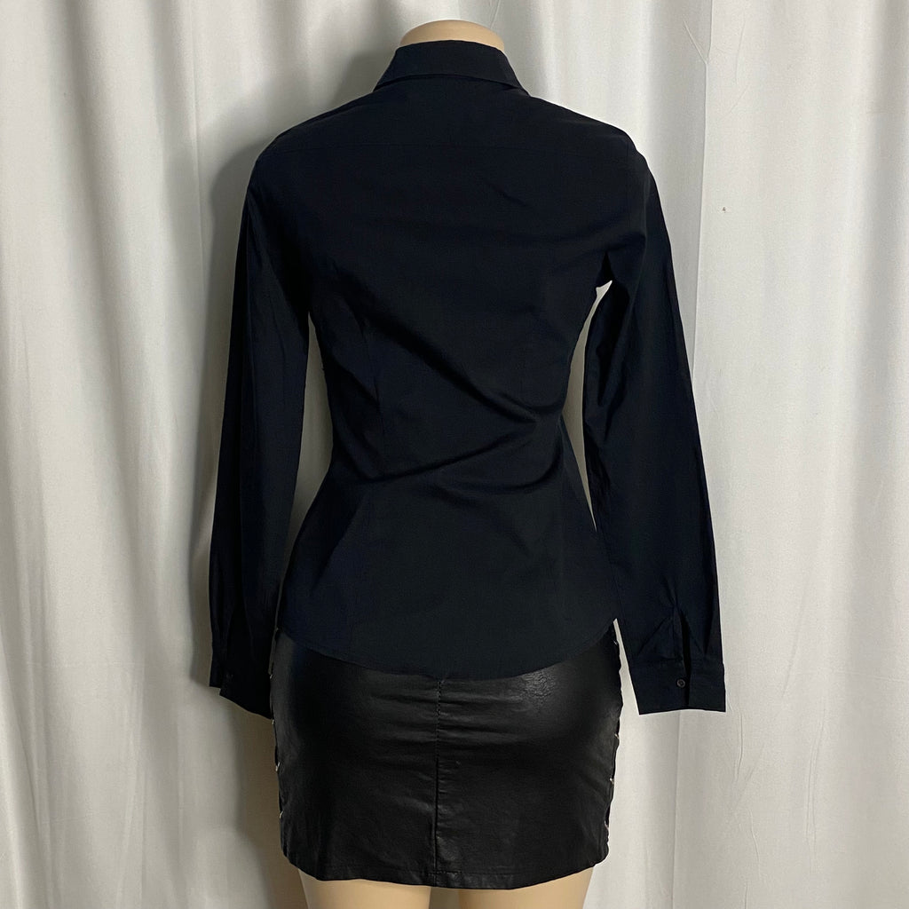 Classic Fitted Black Button-Up Shirt  Size S