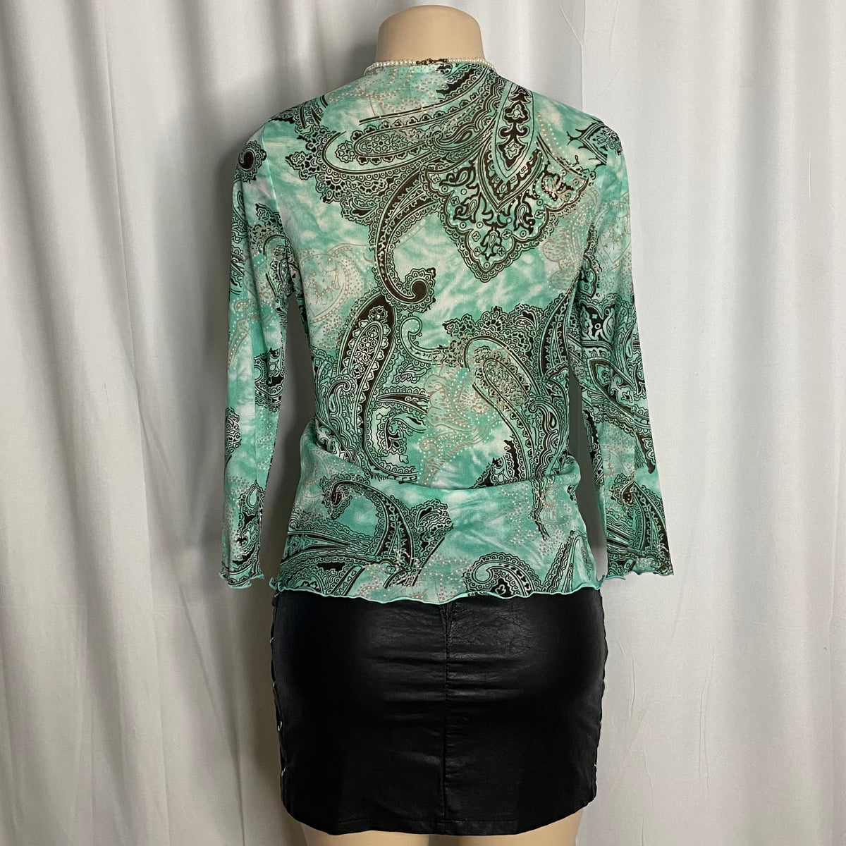 Paisley Print V-Neck Button-Up Mesh Cardigan Size M