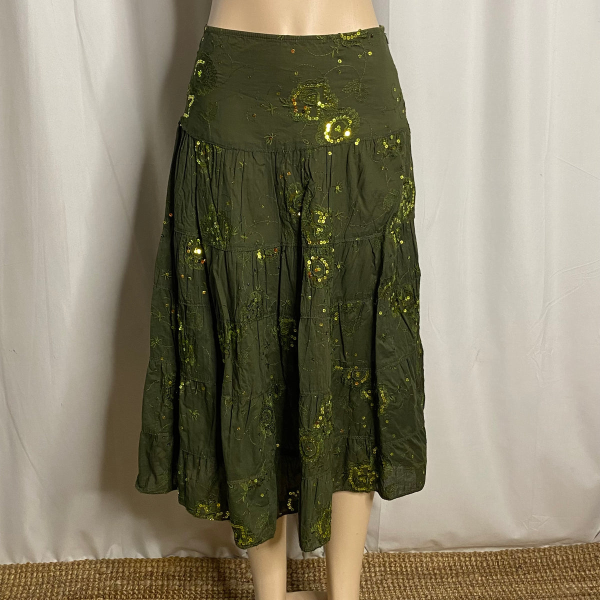 Vintage Olive Green Sequin Embroidered Tiered Midi Skirt  Size S/M