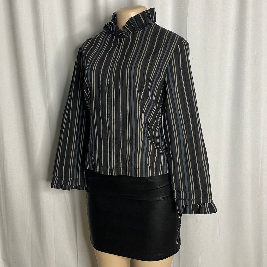 Vintage-Inspired Striped Zip-Front Blouse with Ruffled Cuffs  Size XL