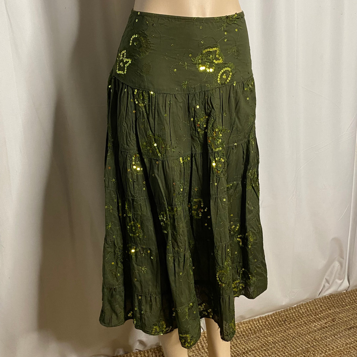 Vintage Olive Green Sequin Embroidered Tiered Midi Skirt  Size S/M