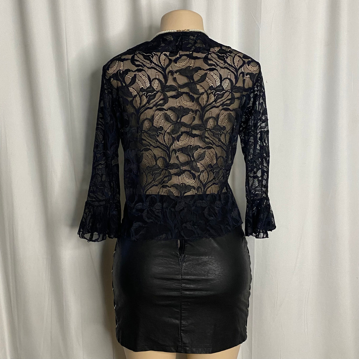Ruffle-Trimmed Sheer Floral Lace Tie-Front Cardigan  Size S/M