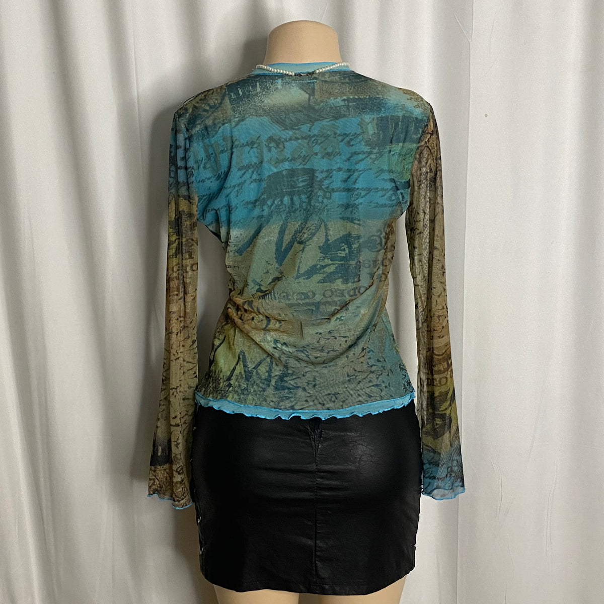 Abstract Paisley Mesh Bell-Sleeve V-Neck Top Size L