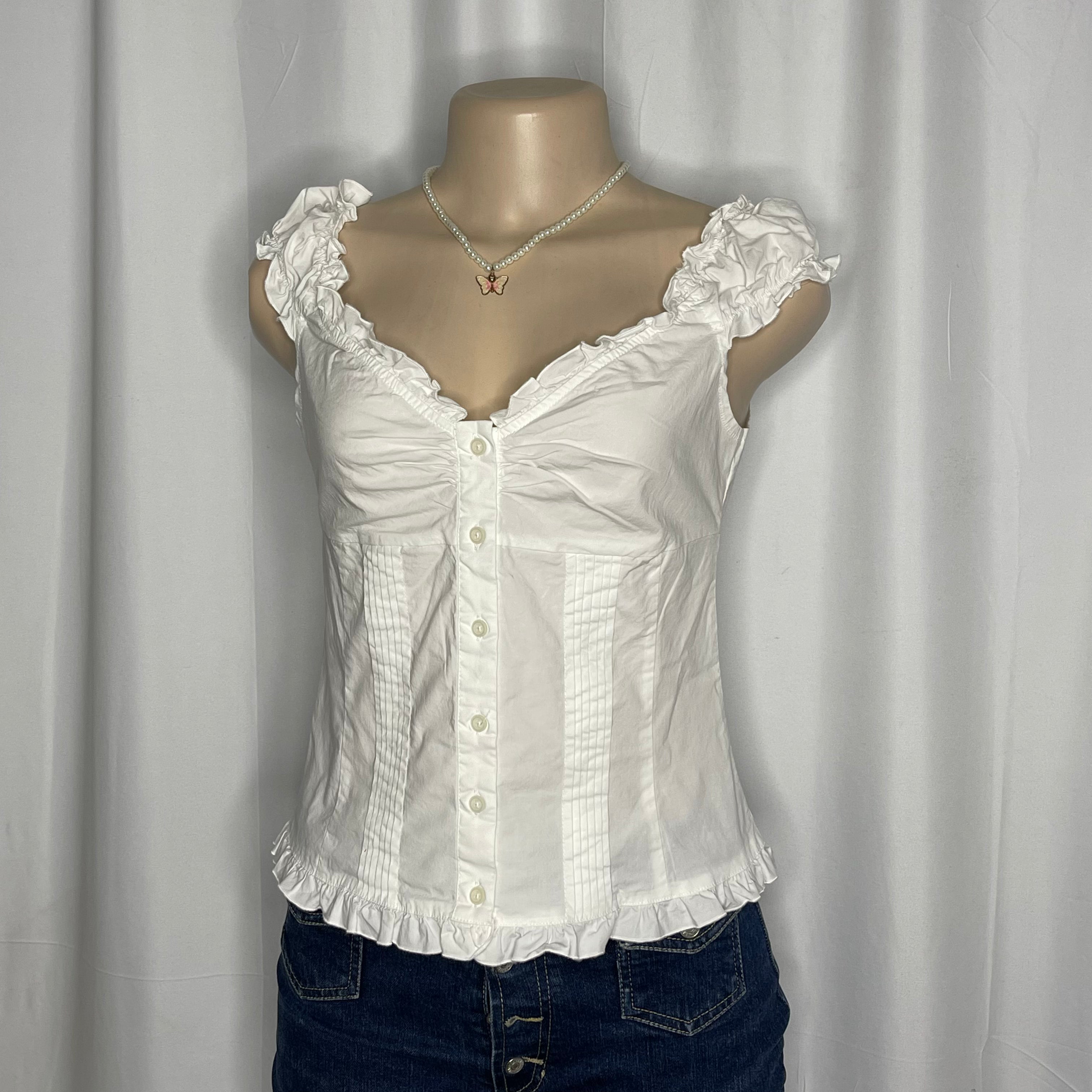 Sleeveless Button Up Blouse