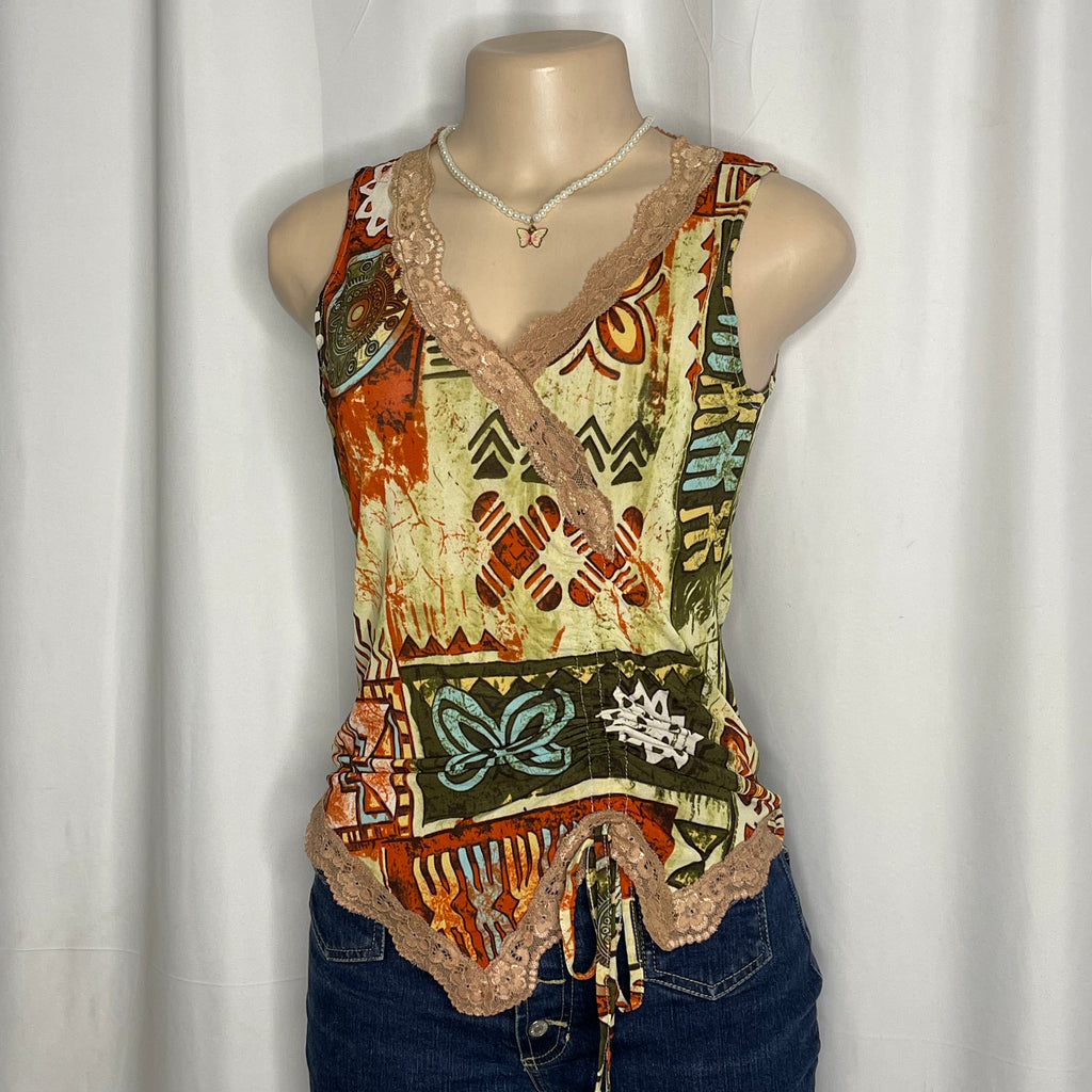 Lace Neckline Front Scrunched Top