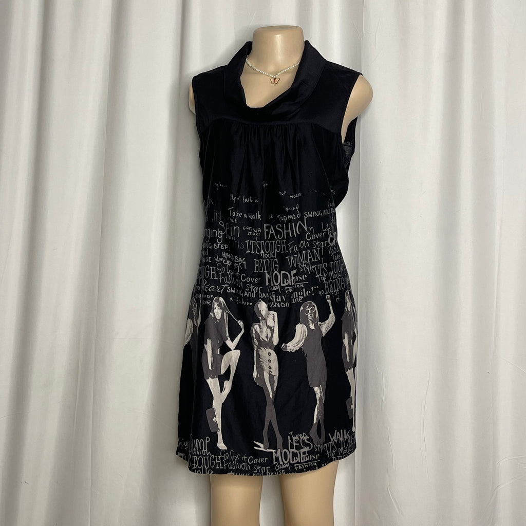 Sleeveless Graphic Print Midi Dress