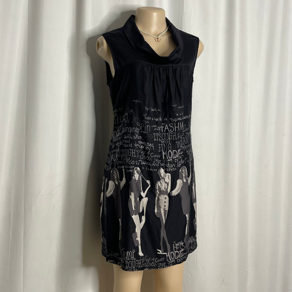 Sleeveless Graphic Print Midi Dress