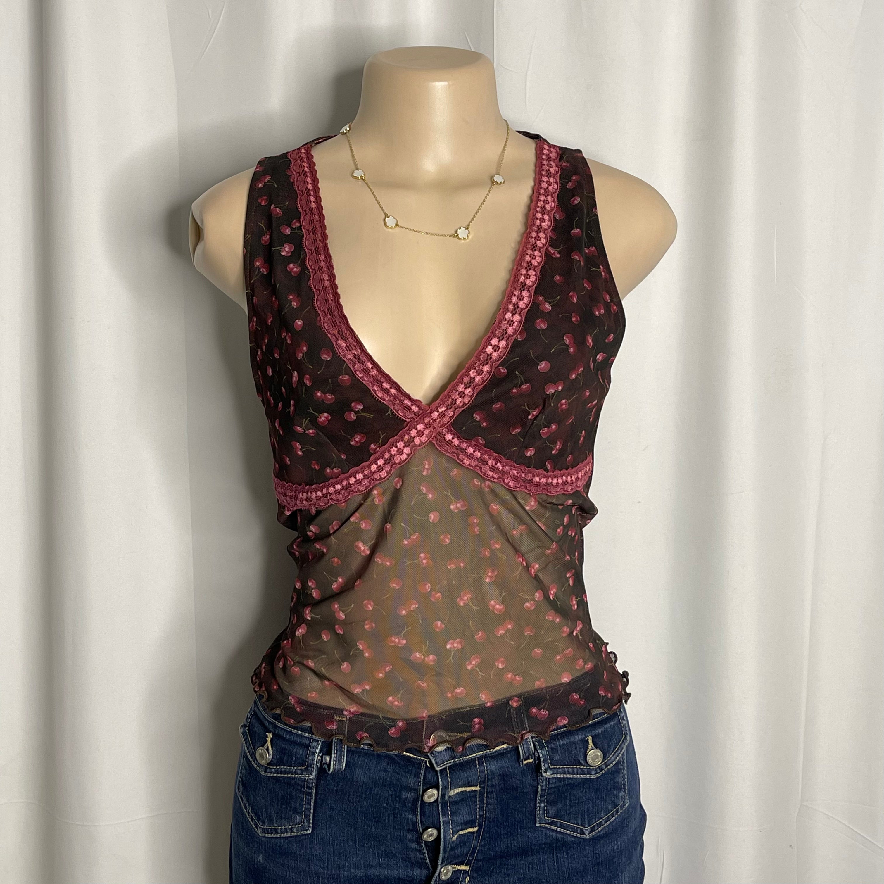 Cherry print, plunging v-neckline,pink lace trim mesh top