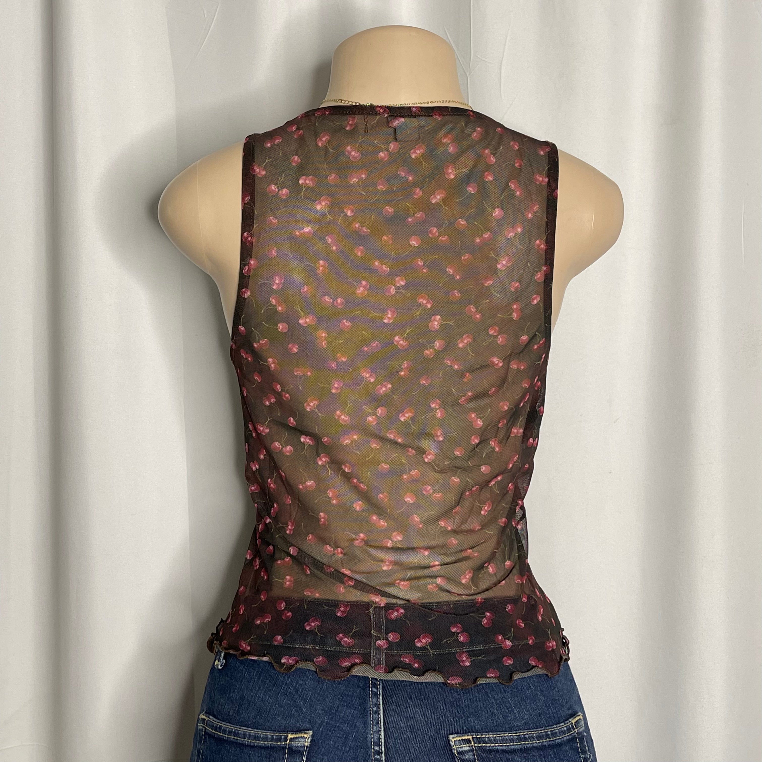 Cherry print, plunging v-neckline,pink lace trim mesh top