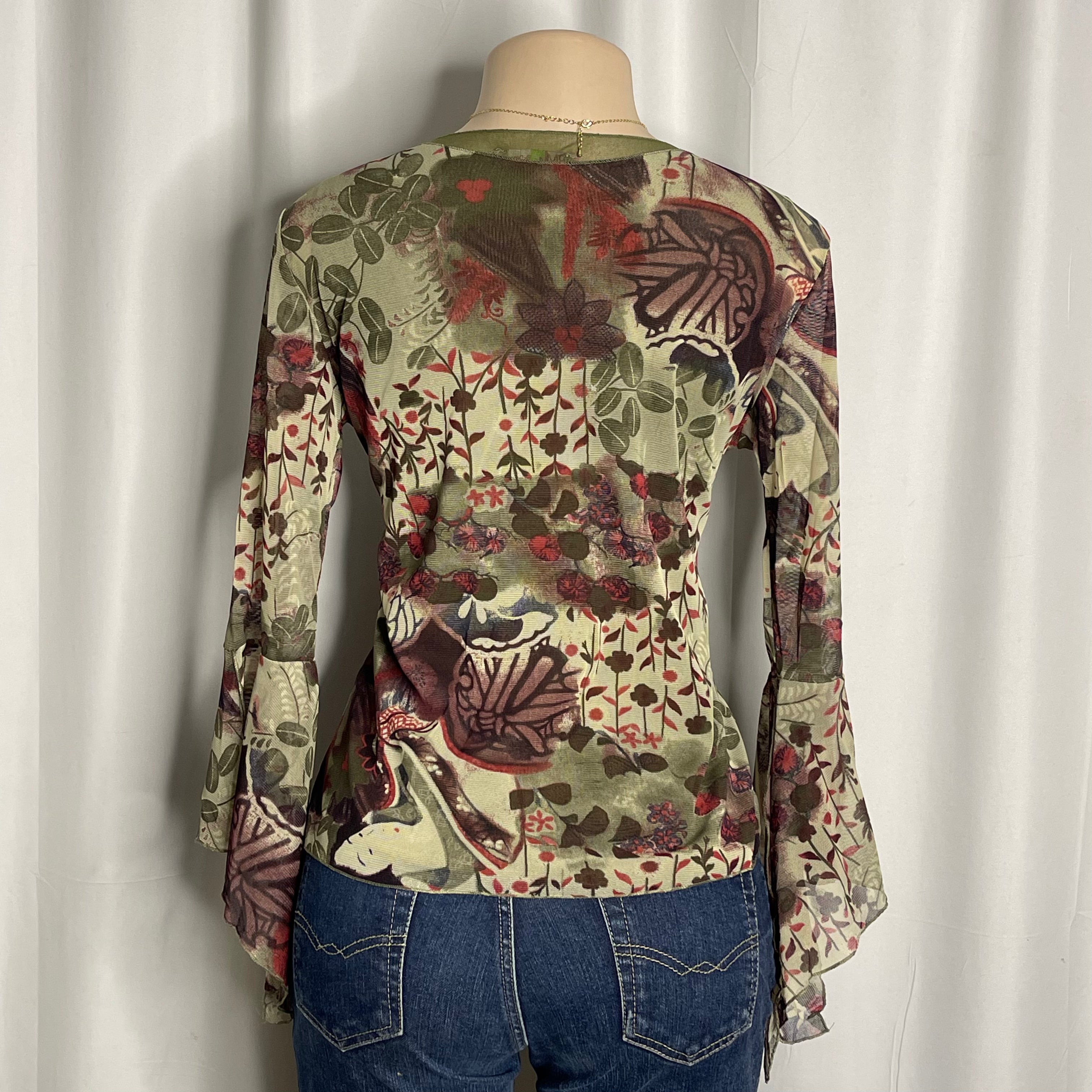 Vintage-y2k graphic design fairy core mesh top top with bell sleeves
