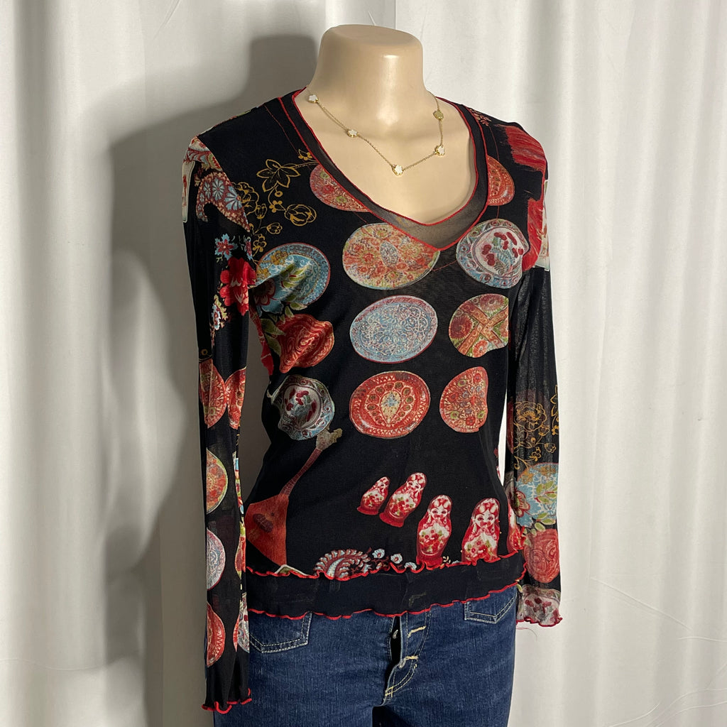 Vintage mesh long sleeves top with a russian nesting dolls graphic print