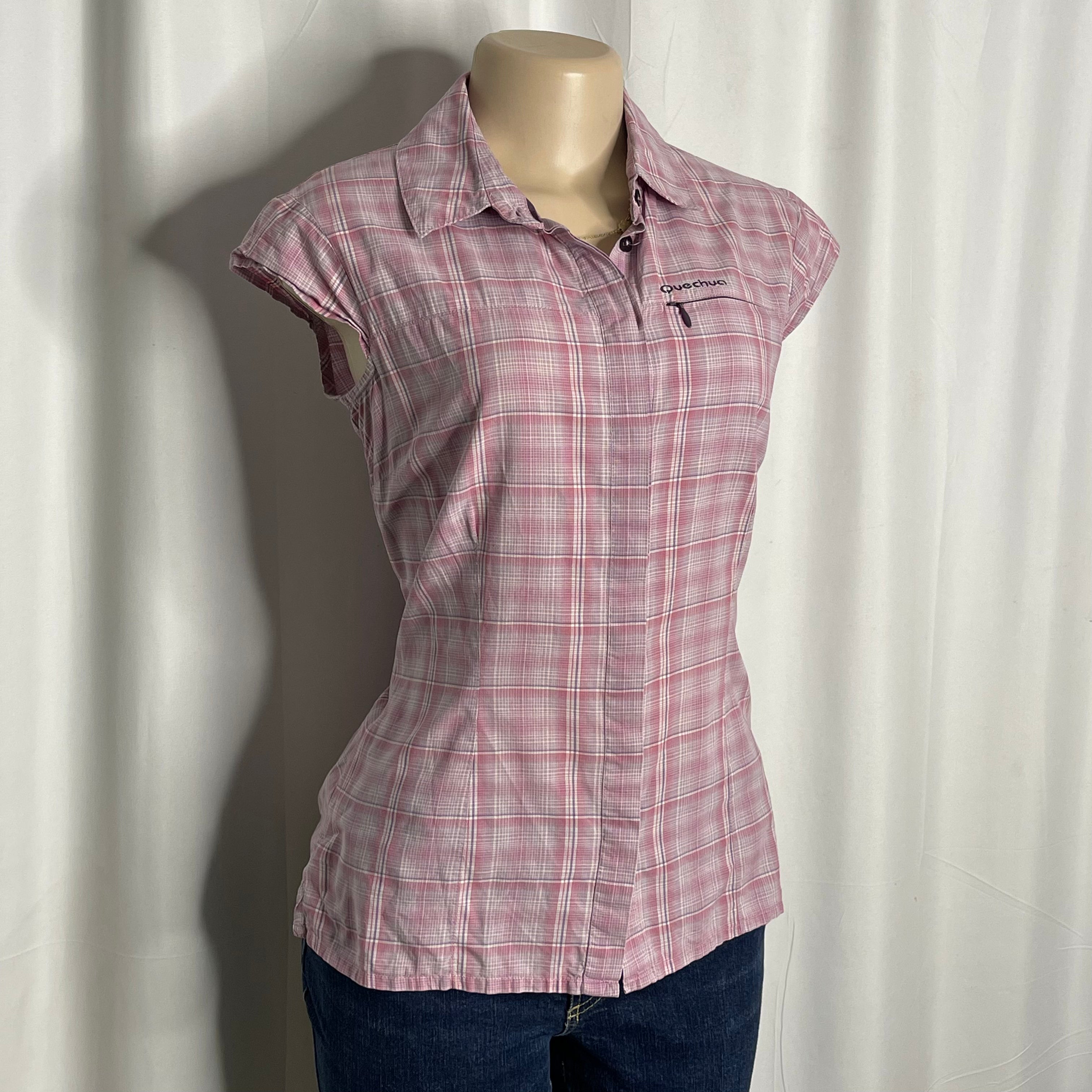 Pink plaid short sleeves shirt