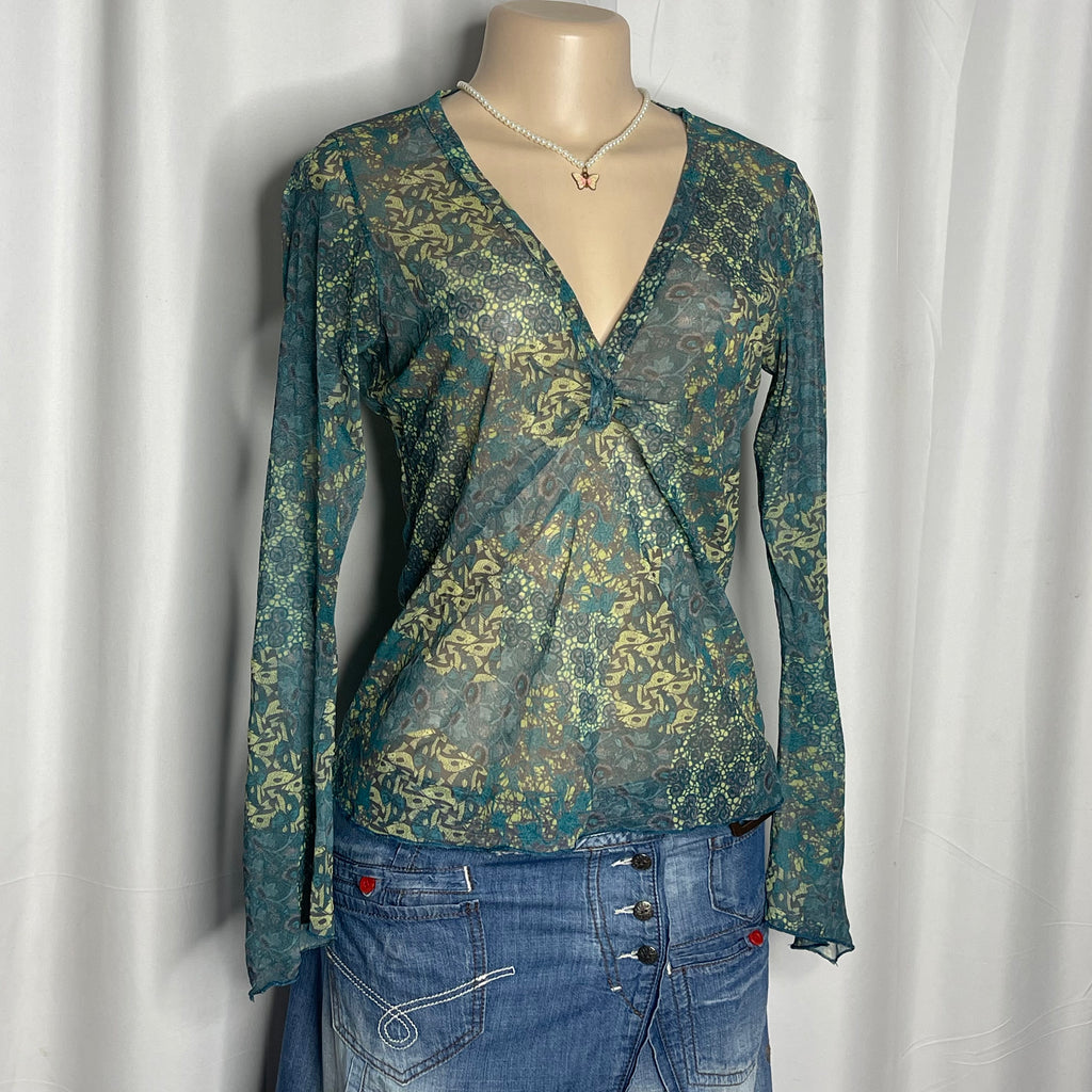 V-Neck Printed Long Sleeves Mesh Top